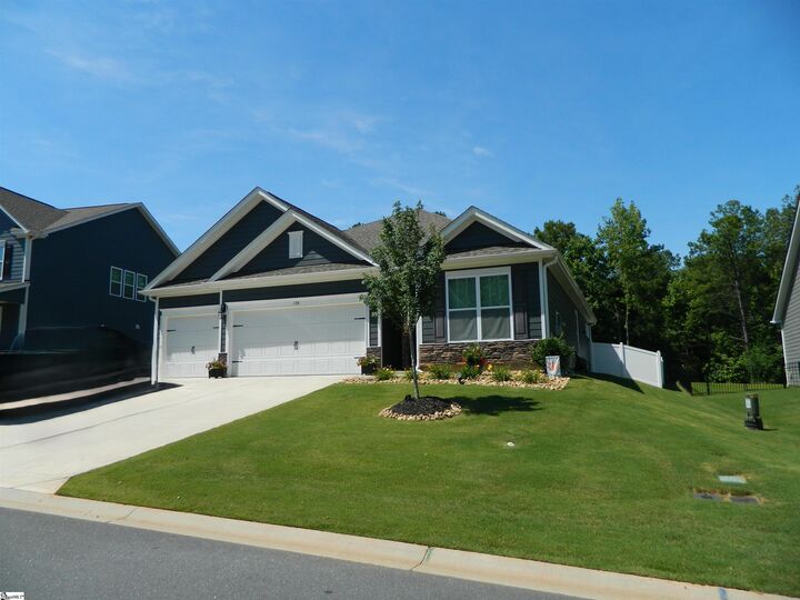Property Photo: 108 Gretta Trail SC 29670
