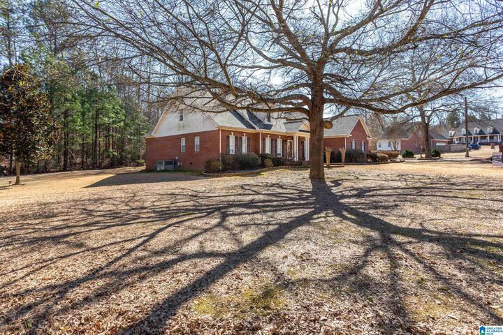 Property Photo:  40 Manor Place  AL 36203 