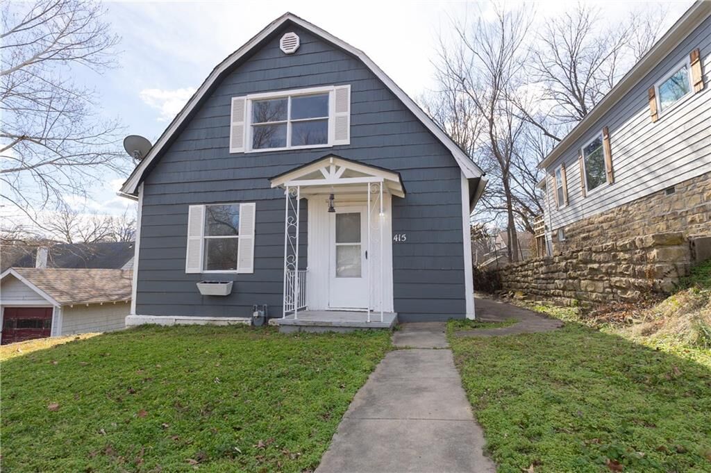 Property Photo:  415 Westminster Place  KS 67301 