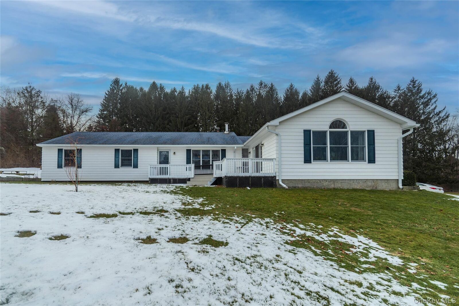 Property Photo: 503 Chestnut Ridge Road NY 12522