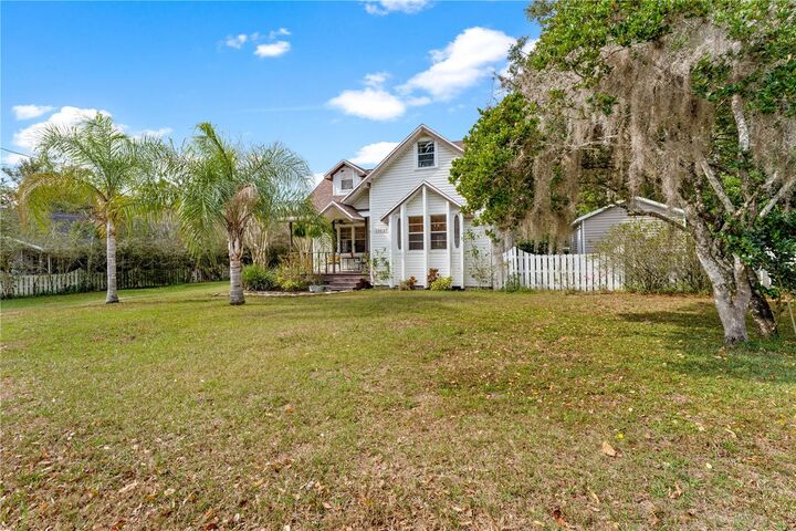 Property Photo: 13627 13th Street FL 33525