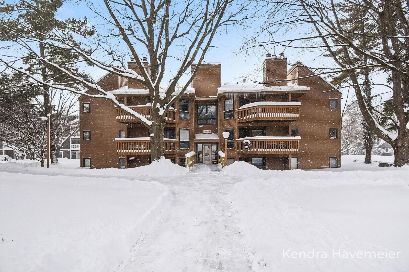 Property Photo:  1270 Hillburn Avenue NW  MI 49504 