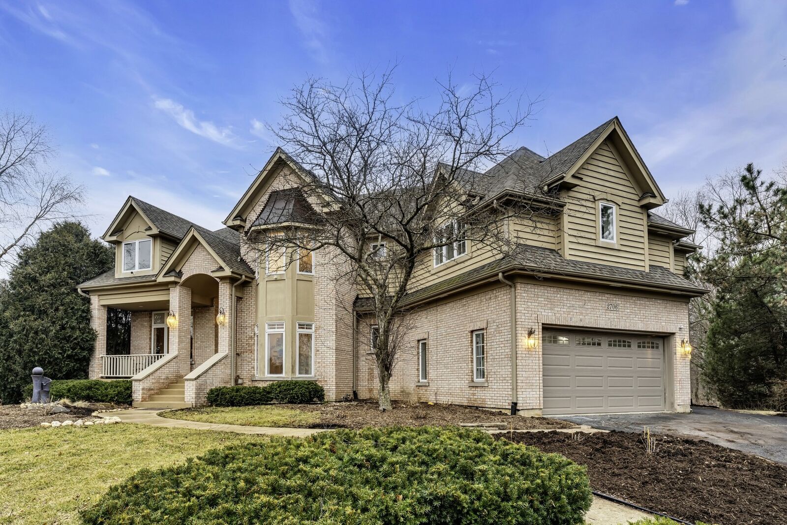 Property Photo:  2706 Duncan Lane  IL 60510 