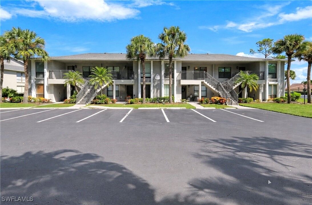 Property Photo:  1228 Commonwealth Circle O203  FL 34116 