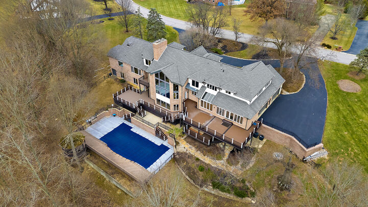 Property Photo: 2021 Edenderry Drive KY 41017