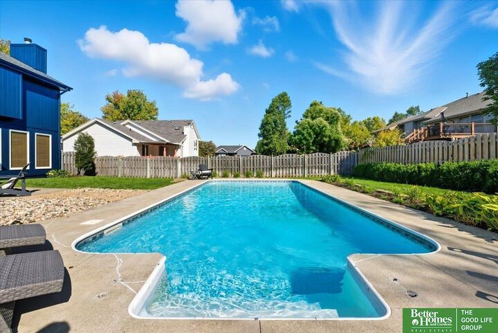 Property Photo: 5149 N 135 Avenue NE 68164