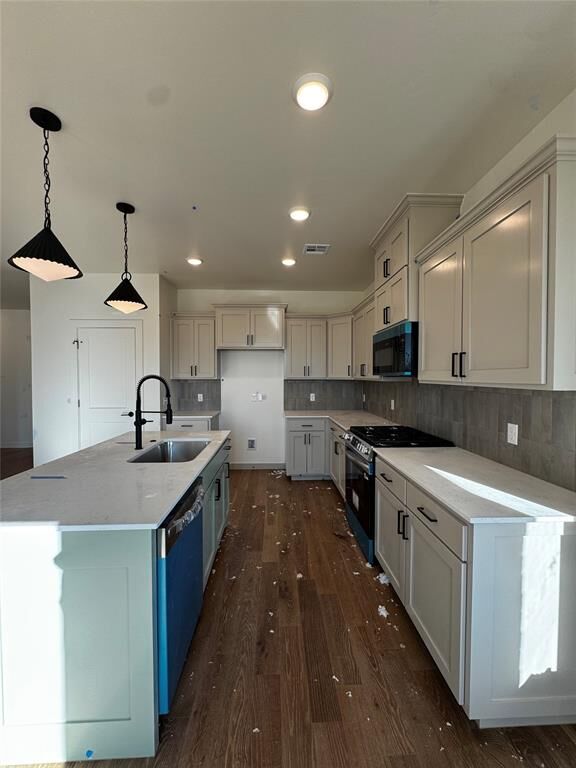 Property Photo: 4216 NW 180th Street OK 73012