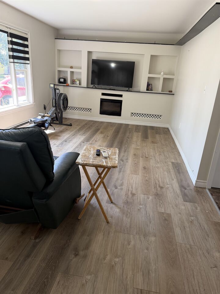 Property Photo:  213 Patterson Drive  PE C1A 8J2 