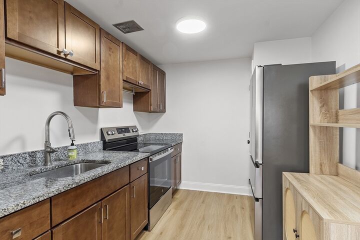 Property Photo:  80 Main St 4  MA 02148 