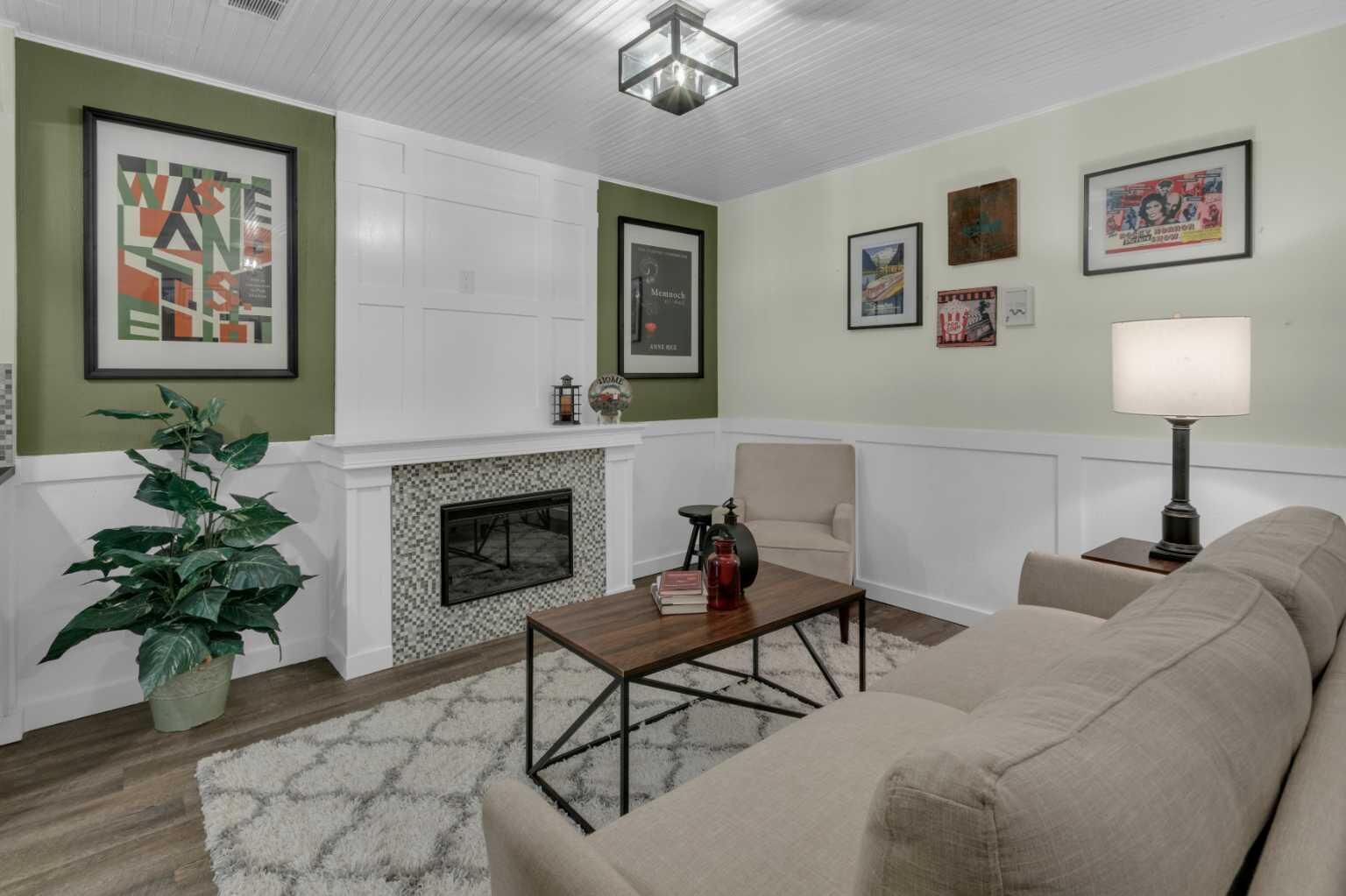 Property Photo:  620 Luxstone Landing SW 605  AB T4B 0B6 