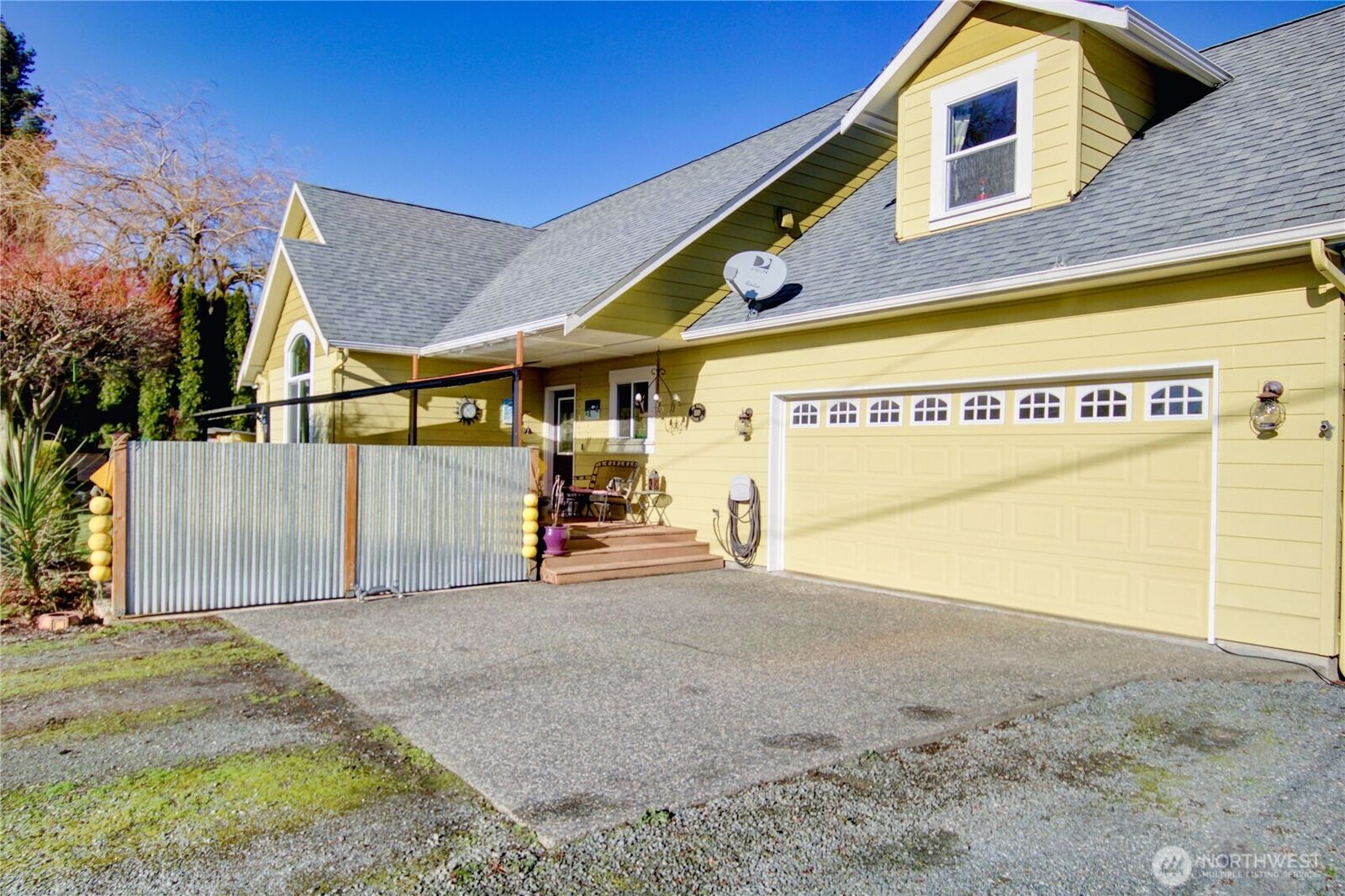Property Photo:  1110  Railroad Avenue  WA 98284 
