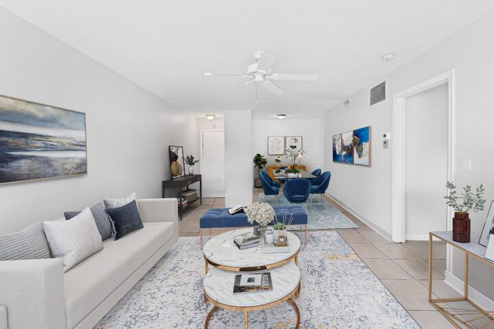 Property Photo:  12 NE 19th Court 219A  FL 33305 