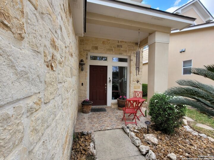 Property Photo:  4823 Shavano Ct  TX 78230 