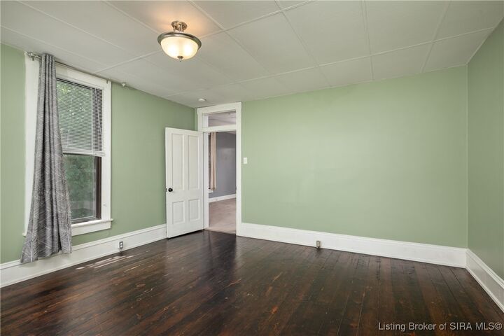 Property Photo:  1139 Beeler Street  IN 47150 