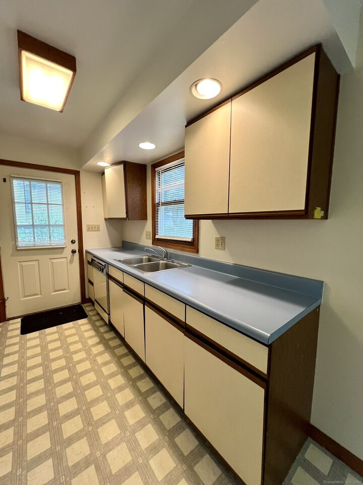 Property Photo: 7 Golden Hill Street 2nd Floor CT 06801