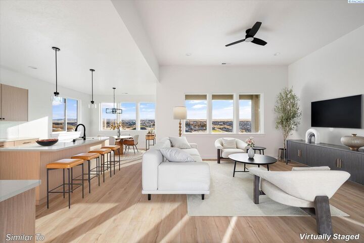 Property Photo:  1126 Fairhaven Loop 28  WA 99352 