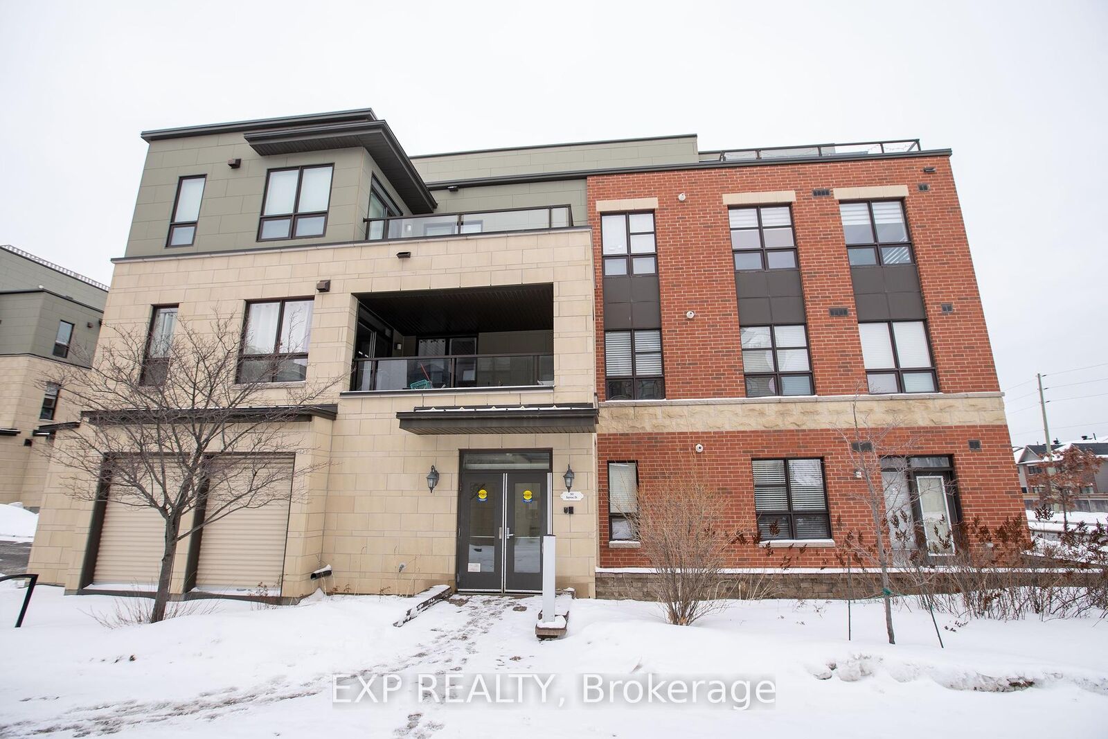 Property Photo:  301 Bayrose Drive 305  ON K2J 5W3 