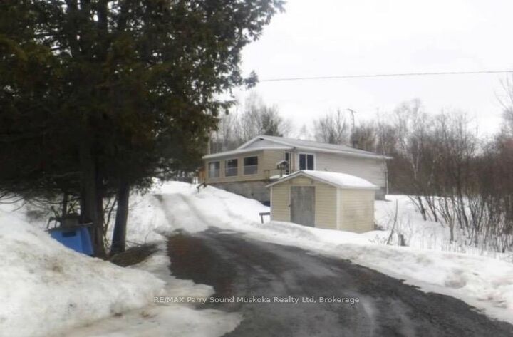 Property Photo: 192 Seagull Lake Road ON P0H 1A0