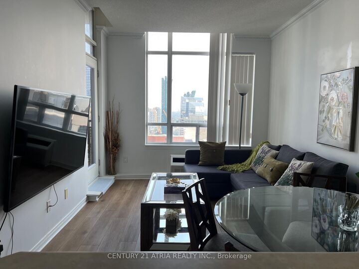 Photo de la propriété: 155 Beecroft Road Ph102 ON M2N 7C6