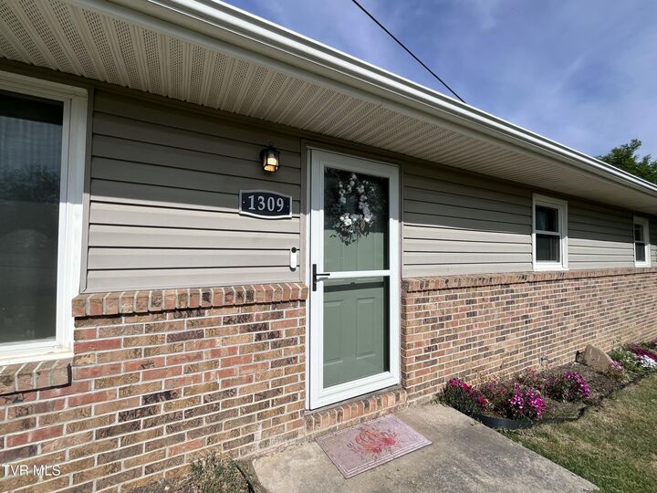 Property Photo:  1309 Powell Mountain Road  VA 24244 