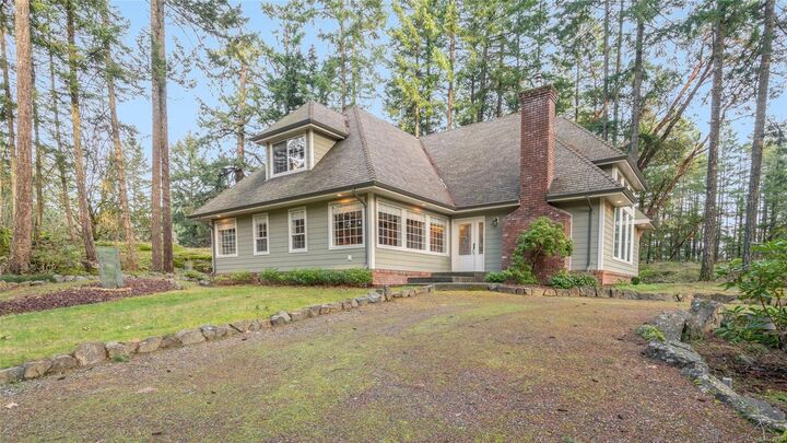 Property Photo:  3200 Poppleton Rd  BC V9T 4T3 