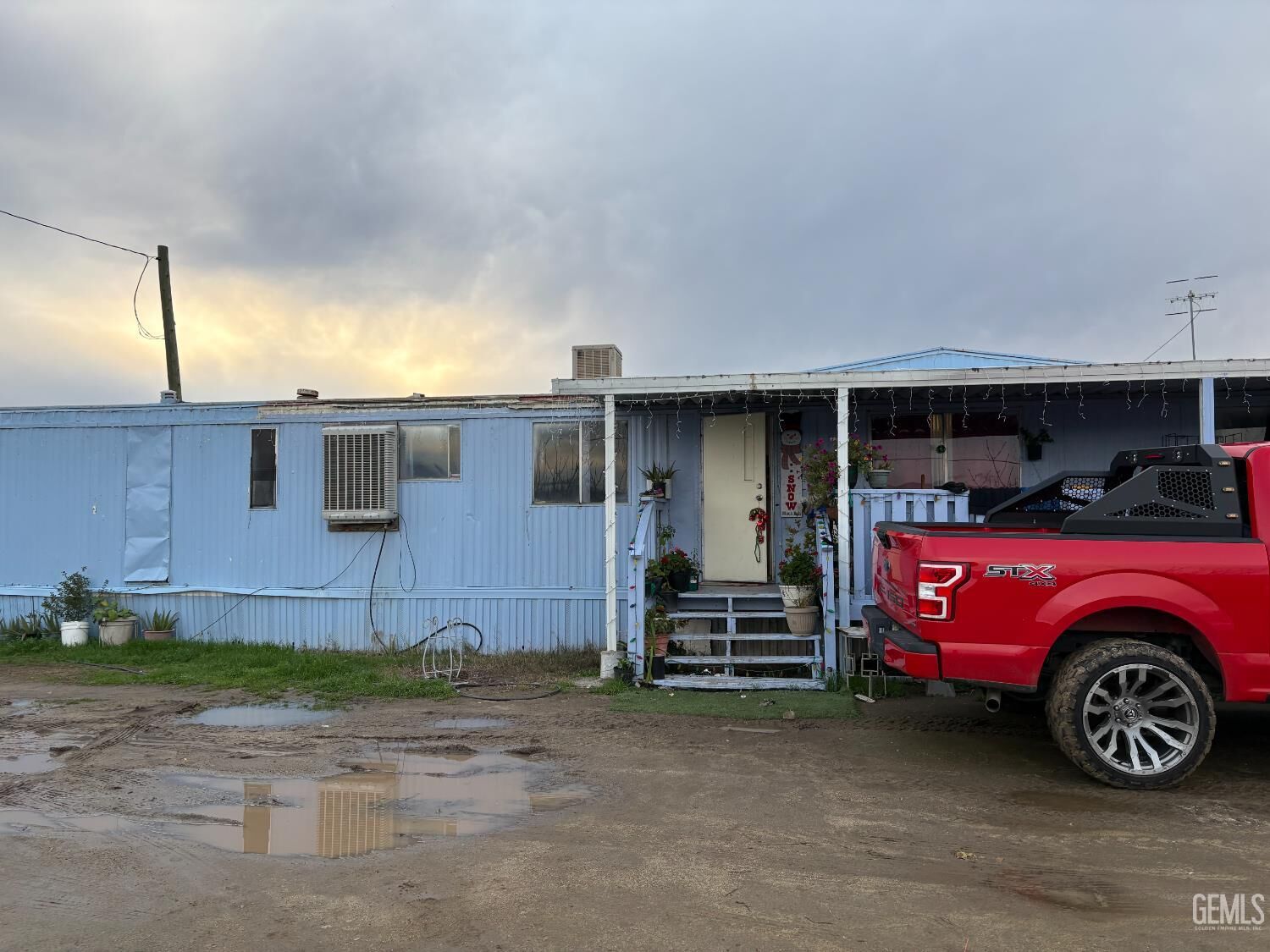 Property Photo:  9081 Road 256  CA 93270 