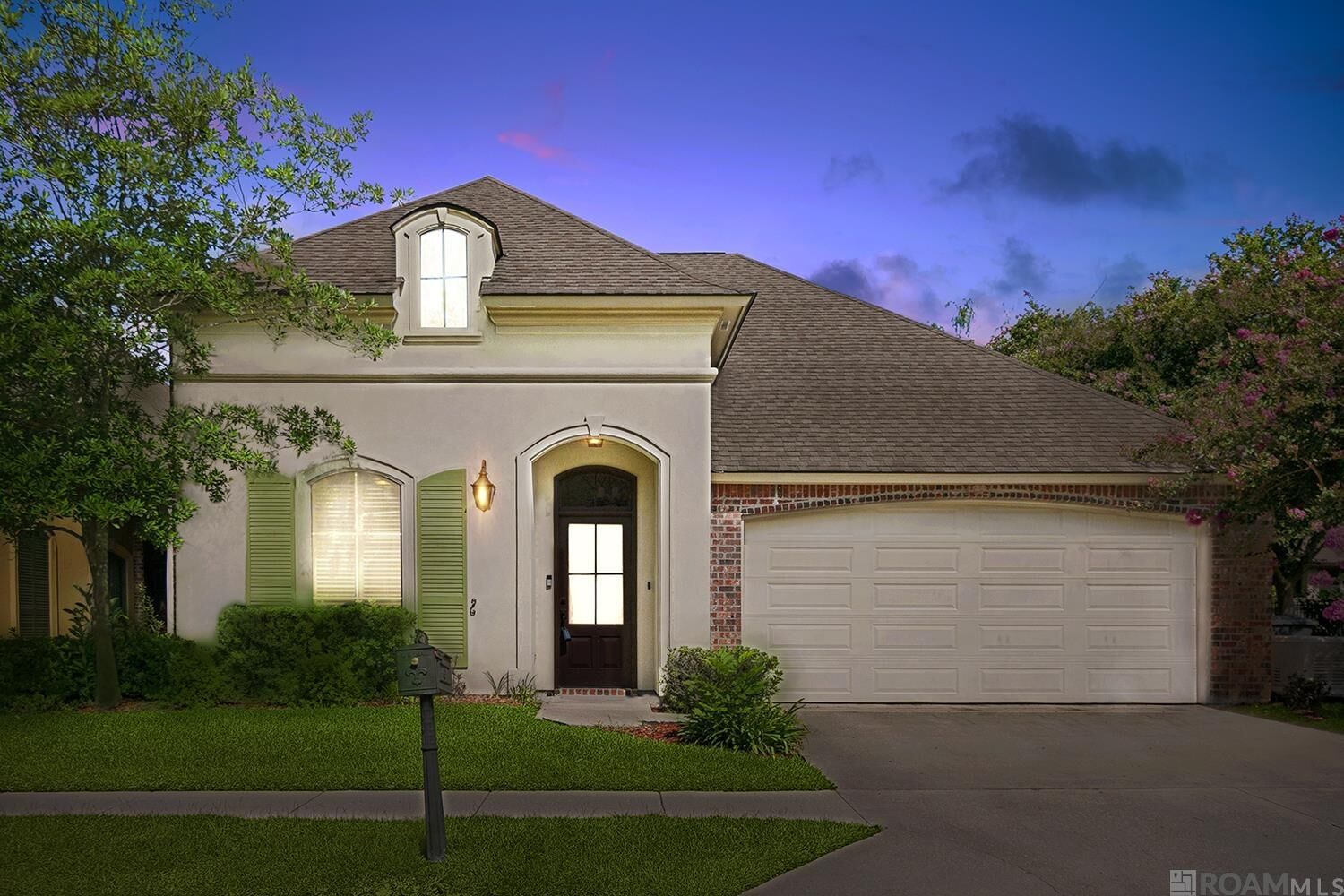 Property Photo:  5214 Quarter Ln  LA 70809 