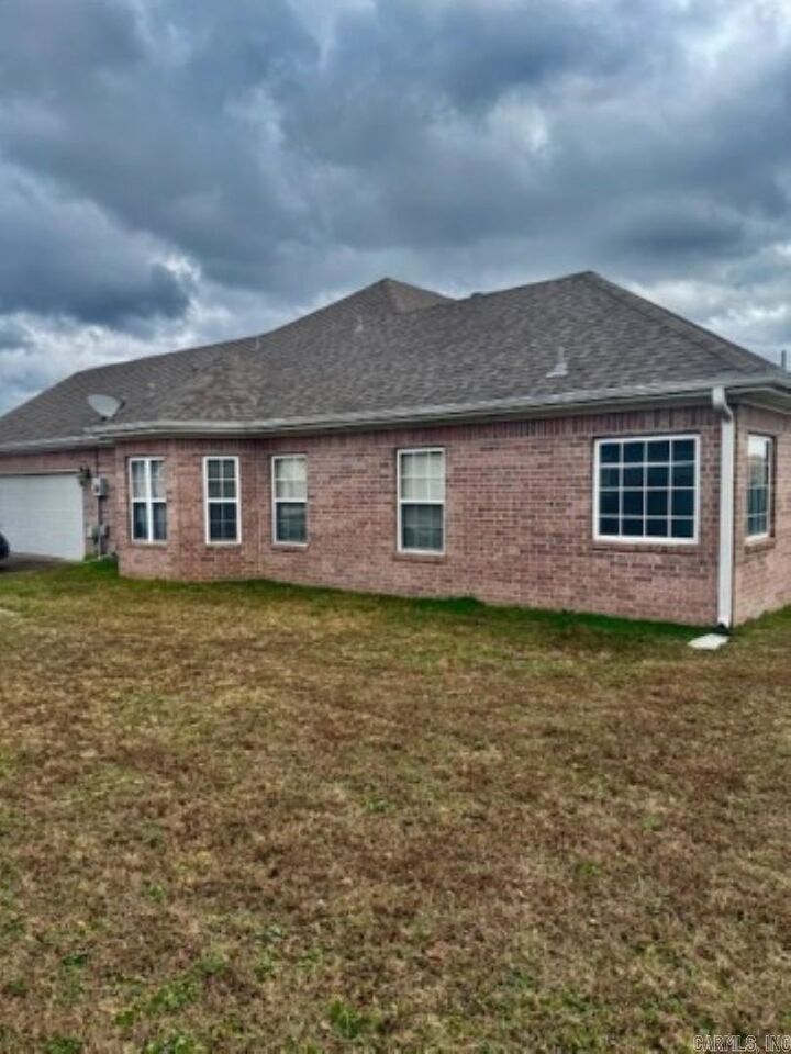 Property Photo:  204 Heartwood Court  AR 71602 