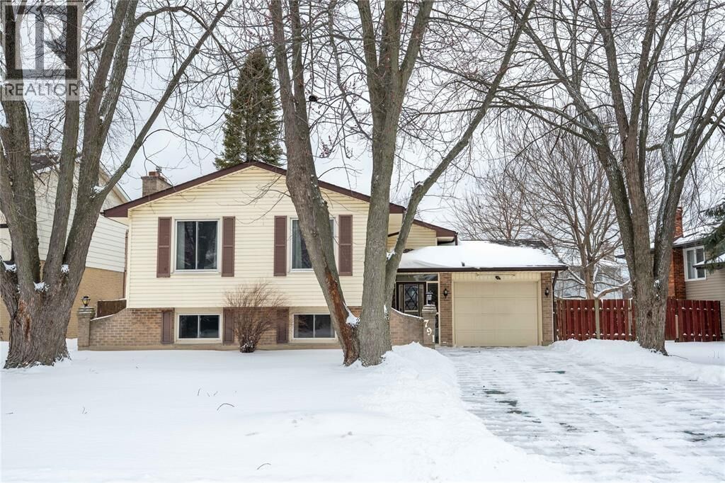 Photo de la propriété: 791 Cardiff Avenue ON N7S 4Z7