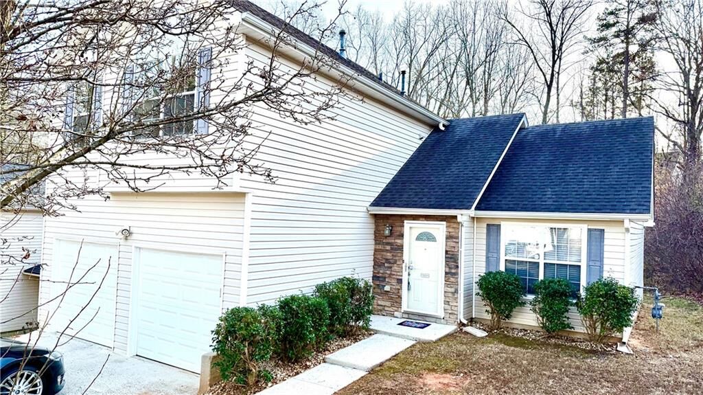 Property Photo: 2945 Highland Hill Parkway GA 30135