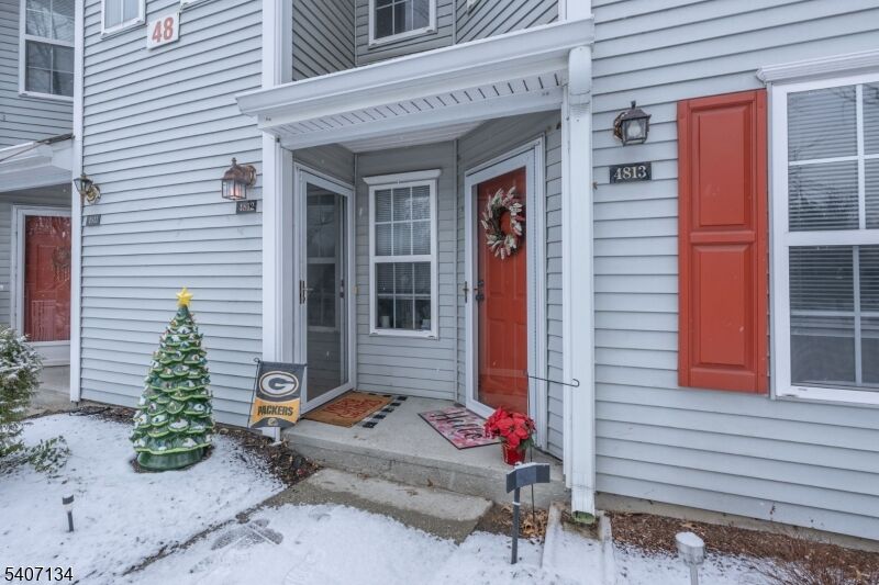 Property Photo:  4812 Tudor Dr  NJ 07444 