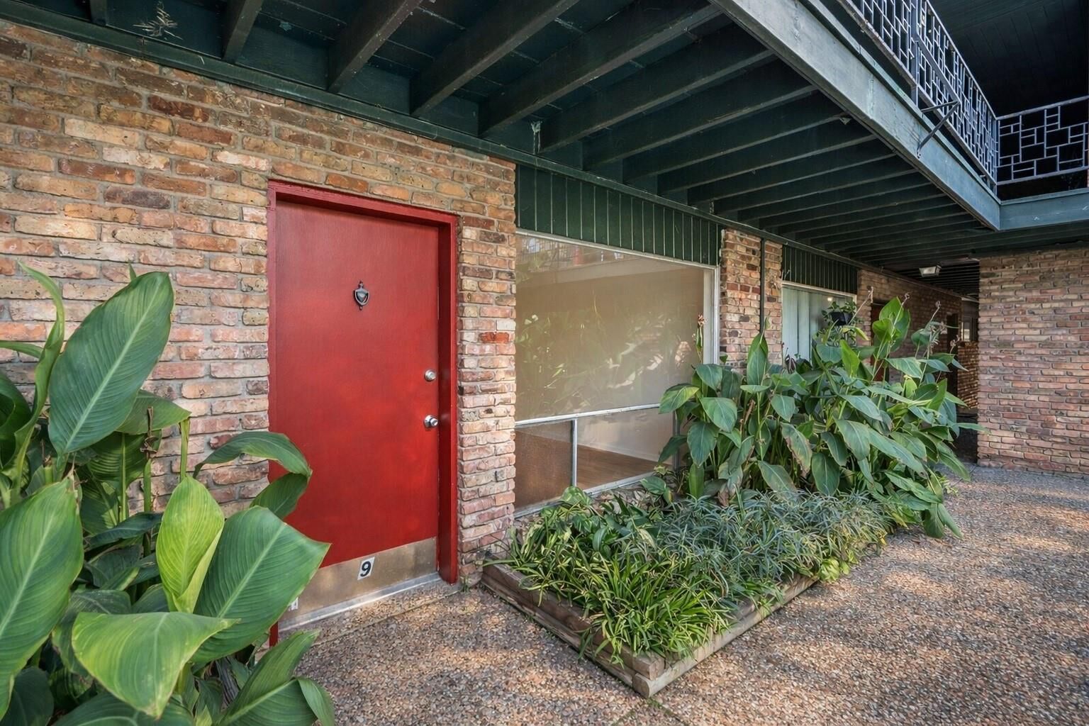 Property Photo:  1849 Marshall Street 9  TX 77098 