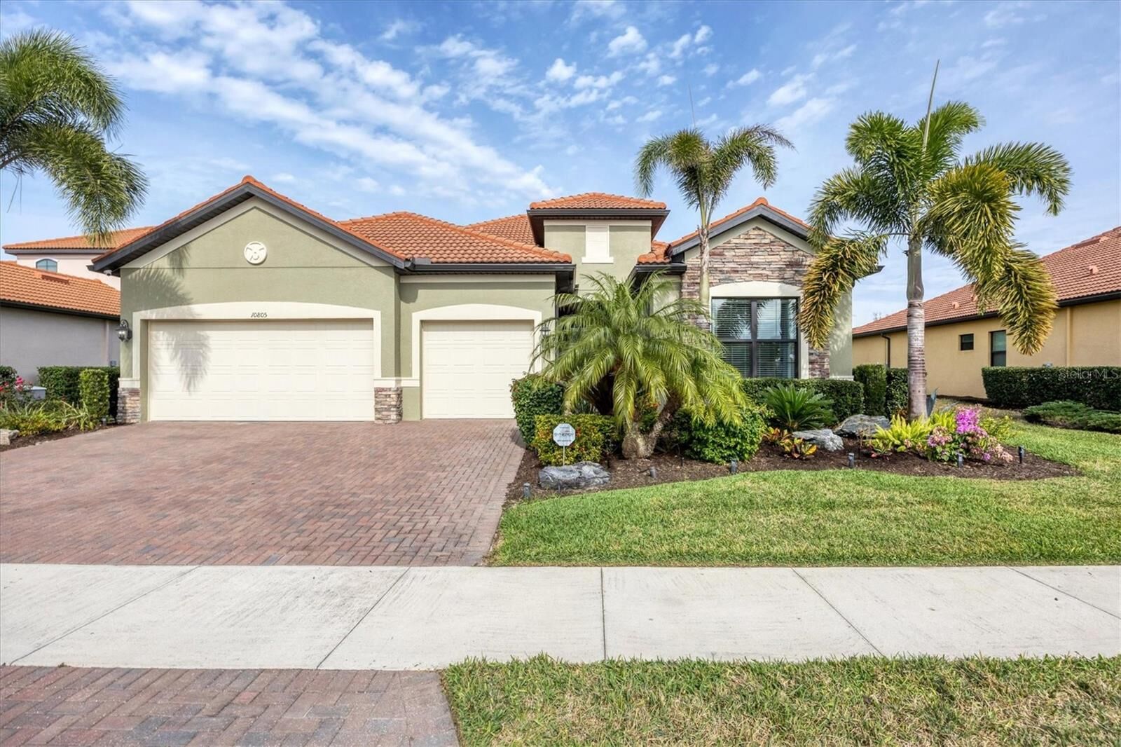 Property Photo: 10805 Whisk Fern Drive FL 34293
