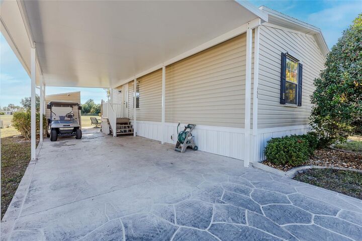 Property Photo:  2100 Kings Highway 493  FL 33980 