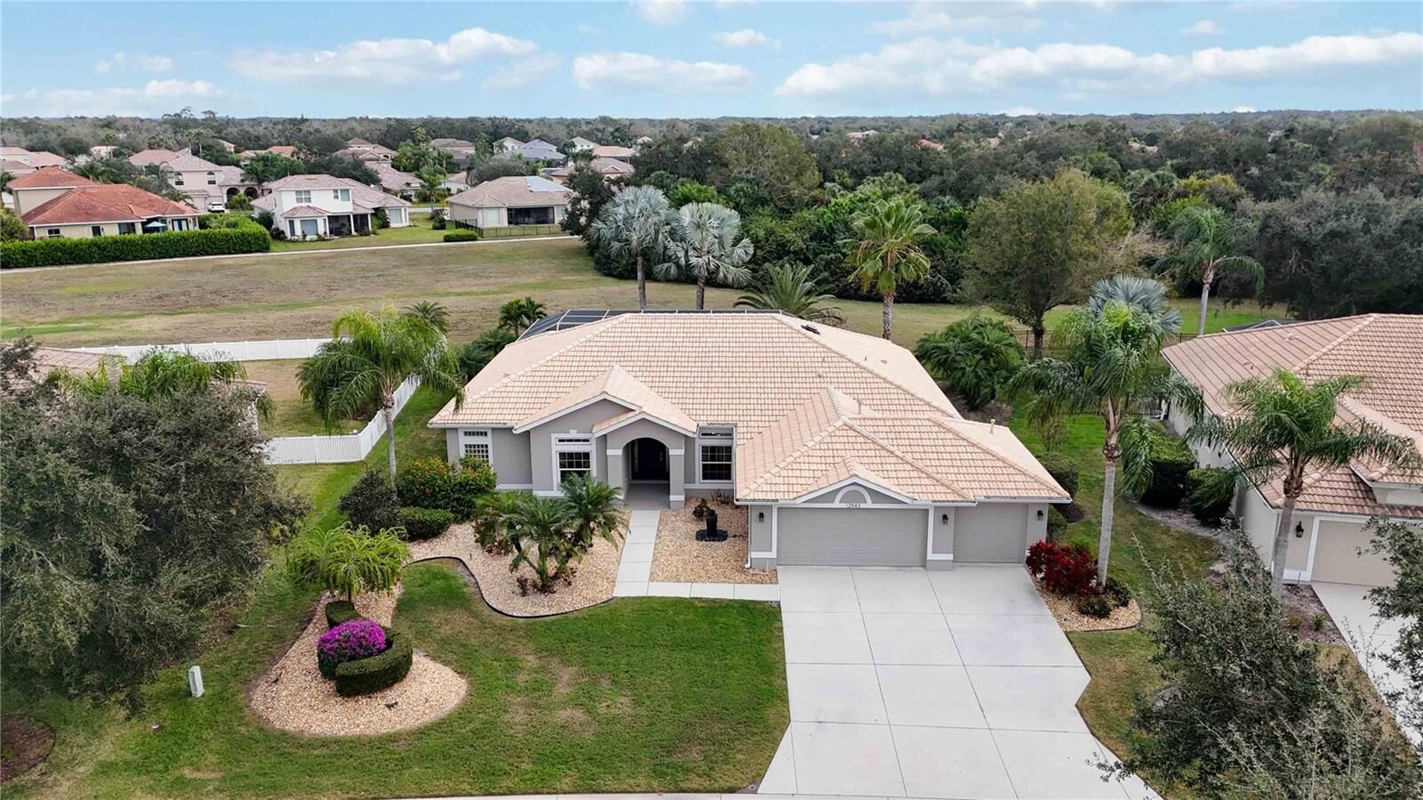 Property Photo: 12543 Natureview Circle FL 34212