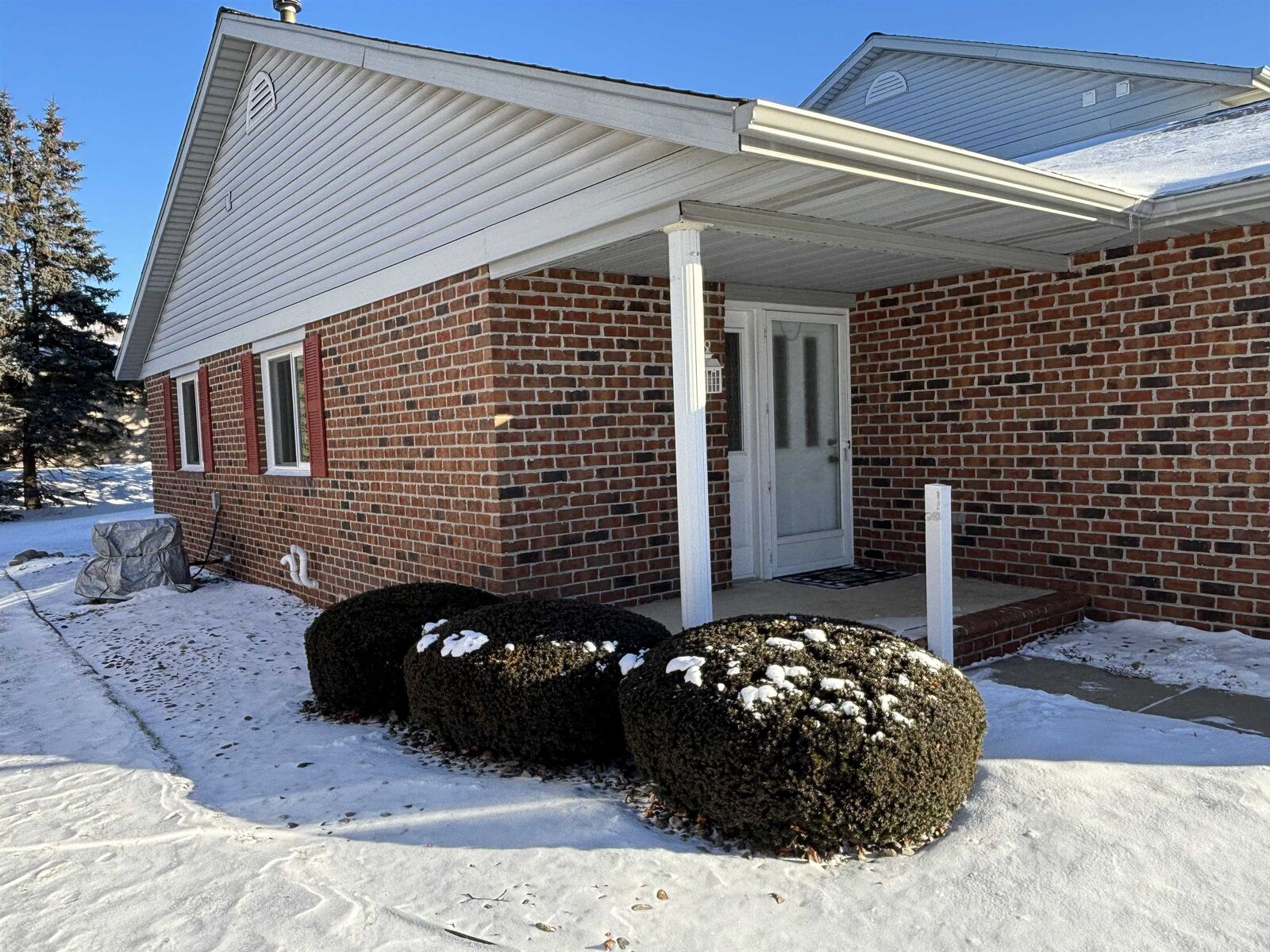 Property Photo:  12 Wilshire Drive  MI 48734 