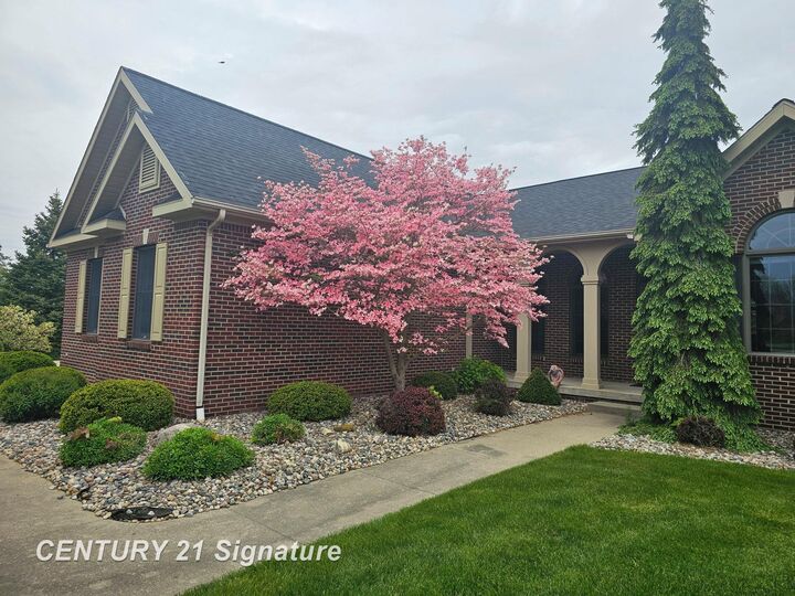 Property Photo: 3500 Woodridge Court MI 48433