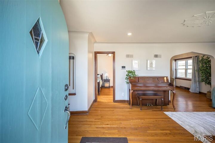 Property Photo: 3915 Prather Avenue MO 63109