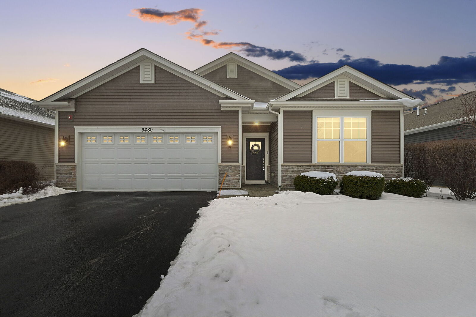 Property Photo:  6480 Doral Drive  IL 60031 