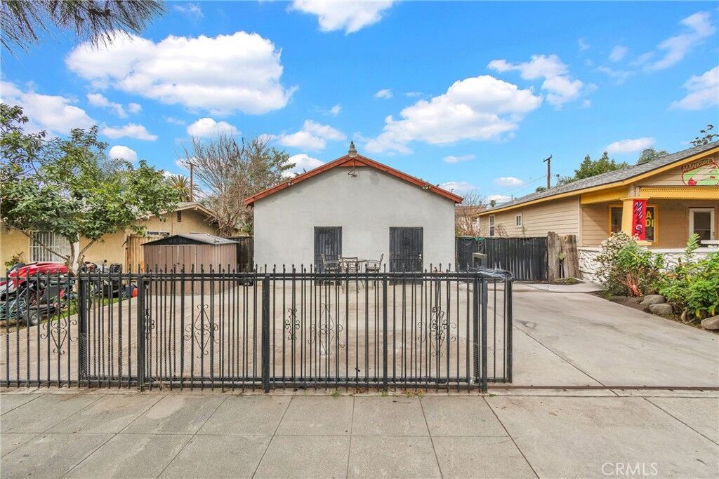 Property Photo:  1151 W Mission  CA 91766 