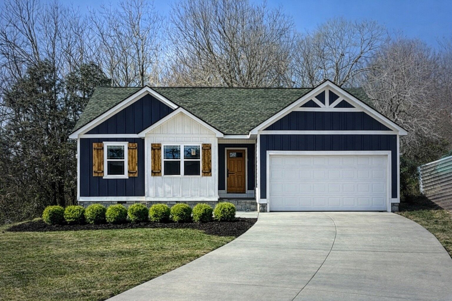 Property Photo: 504 Mandalorian Way TN 37055