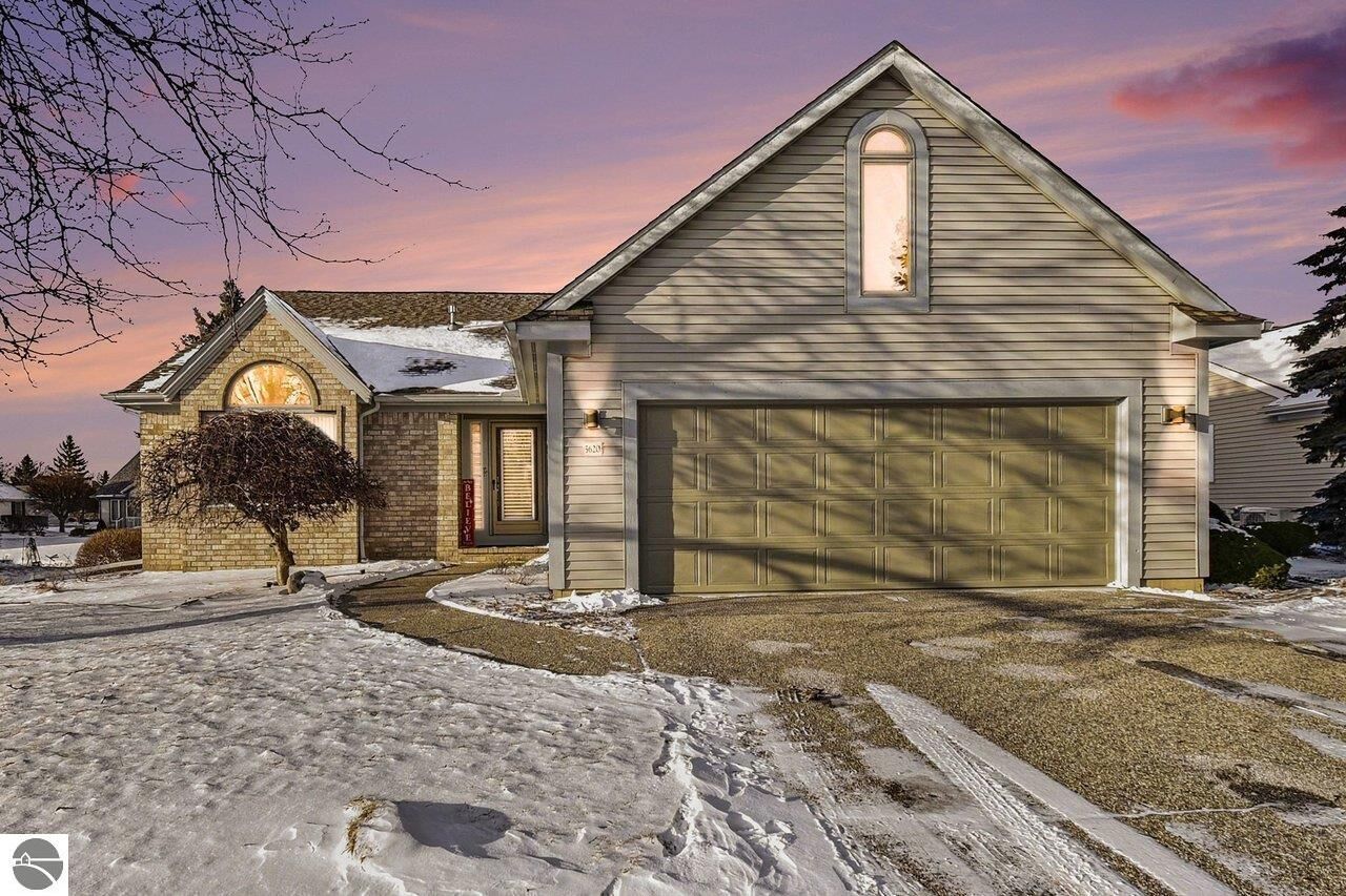 Property Photo: 5620 W Spring Knoll Drive MI 48706