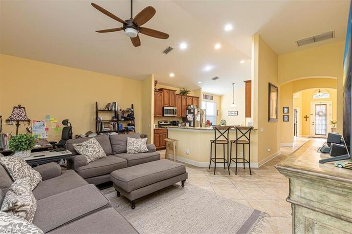 Property Photo:  1674 Serrano Cir  FL 34105 