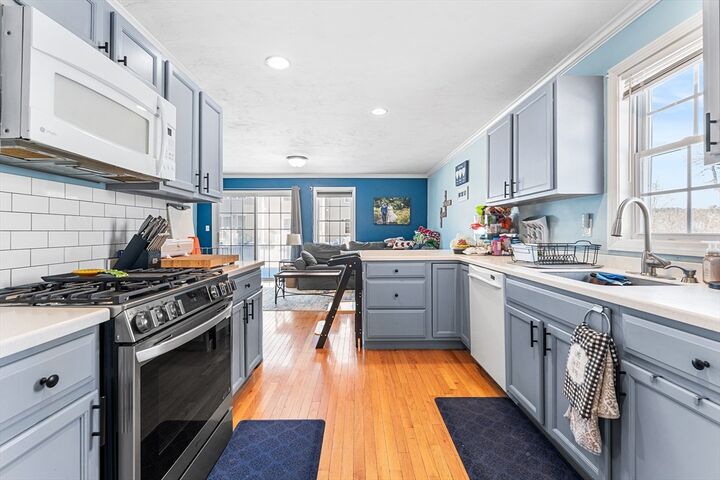 Property Photo:  48 Whispering Pine Cir 48  MA 01606 