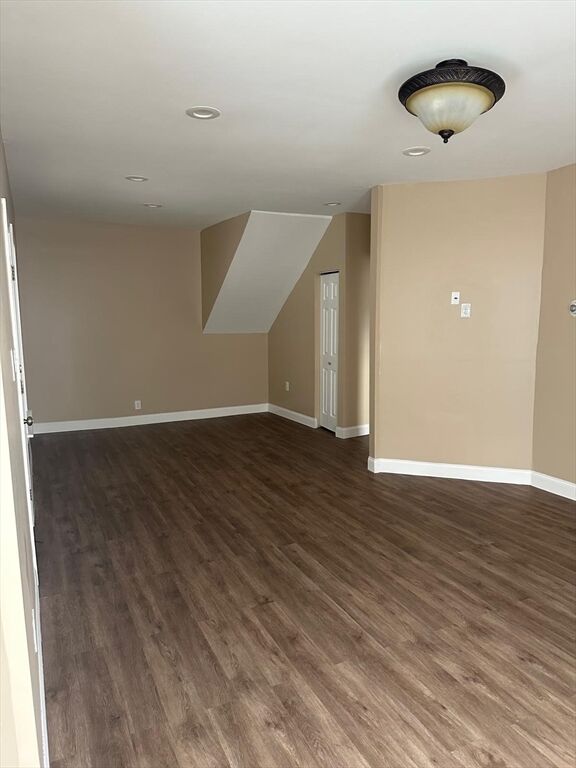 Property Photo: 5 Oxford Park 1 MA 02151