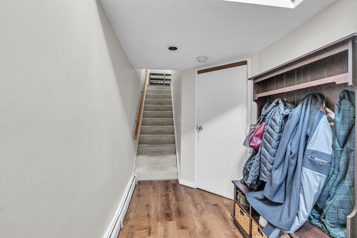 Property Photo: 18 Merlin Court 18 MA 01602