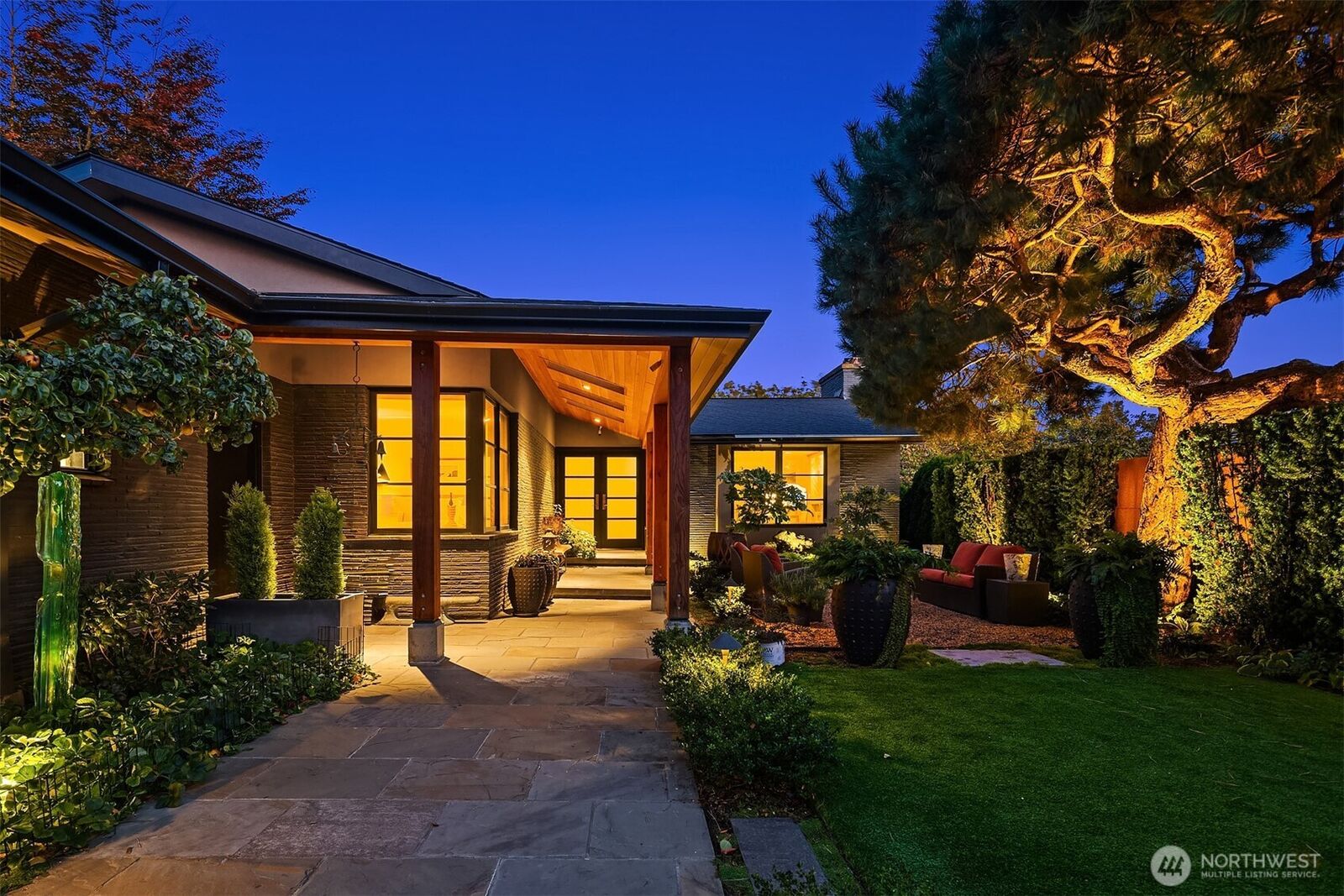 Property Photo: 1561 Magnolia Boulevard W WA 98199