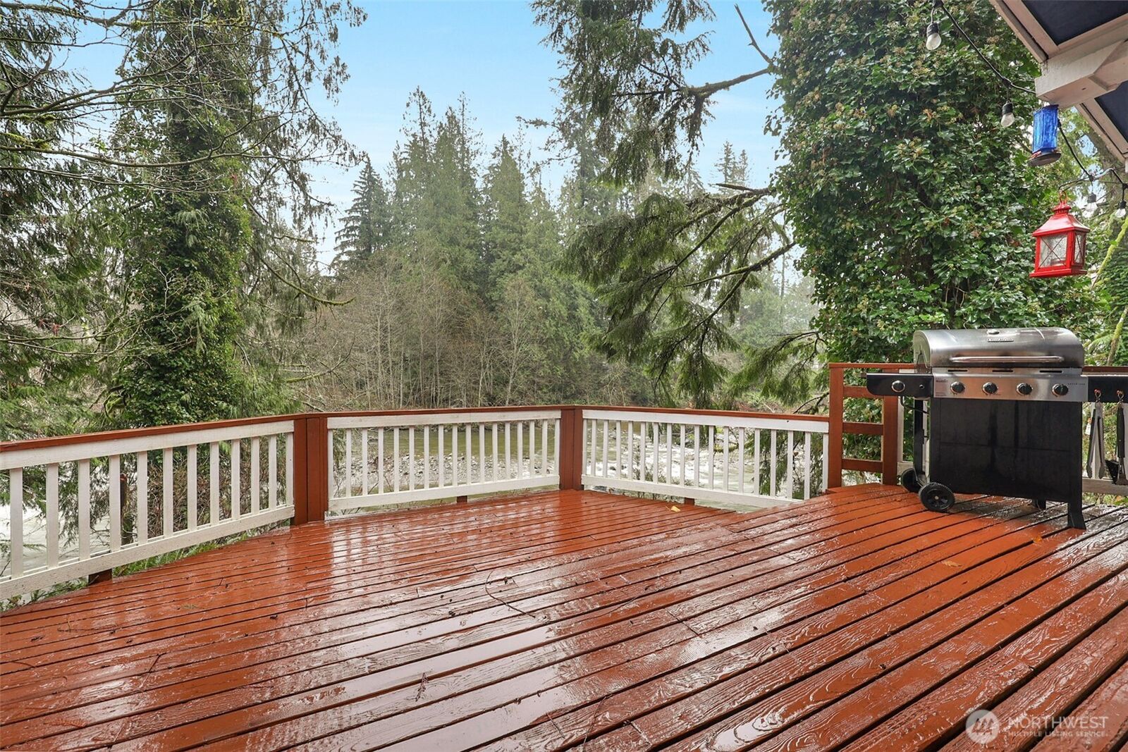 Property Photo:  13109  Crystal Springs Dr  WA 98252 