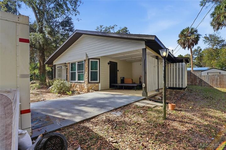 Property Photo:  4100 Eagles Nest Point  FL 34428 