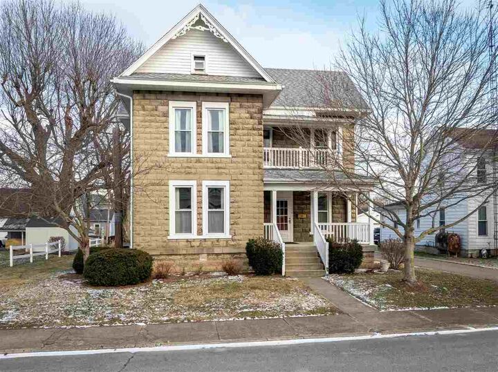Property Photo:  106 Mulberry Street  IN 47327 